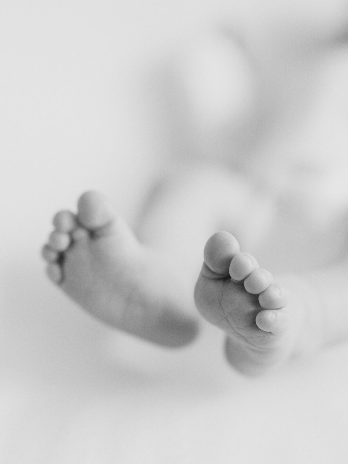 northern-virginia-newborn-photography-studio-simple-lifestyle-photo8