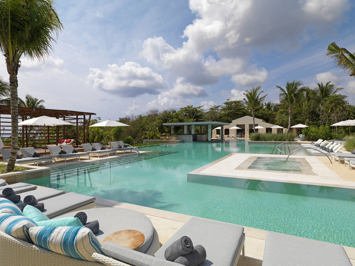 _Escondida Pool Side view 2