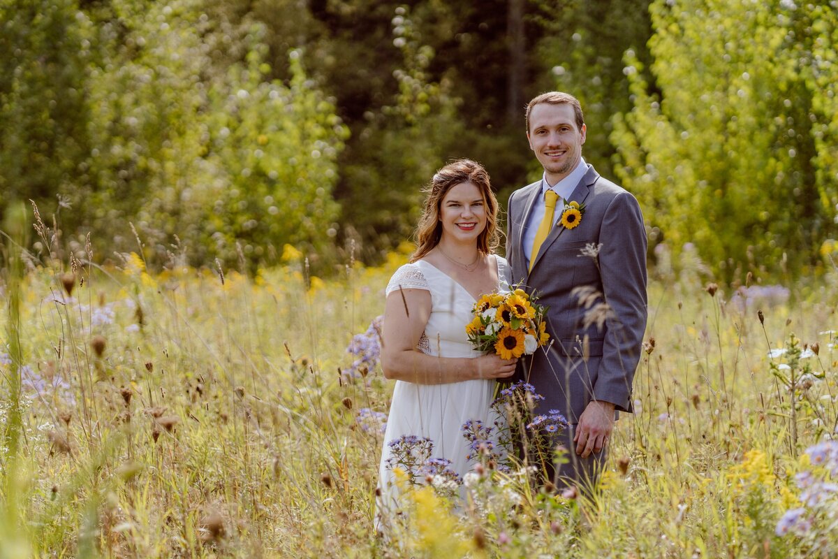 R&J Wedding Flowers by Mapleton Acres9