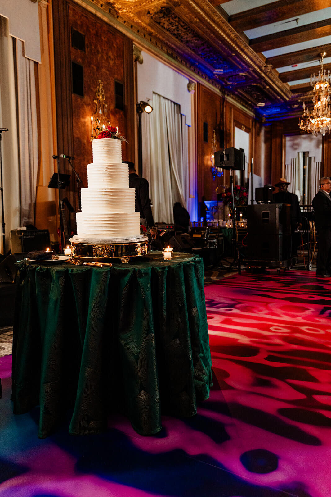 intercontinental-hotel-chicago-wedding-downtown-loft-045