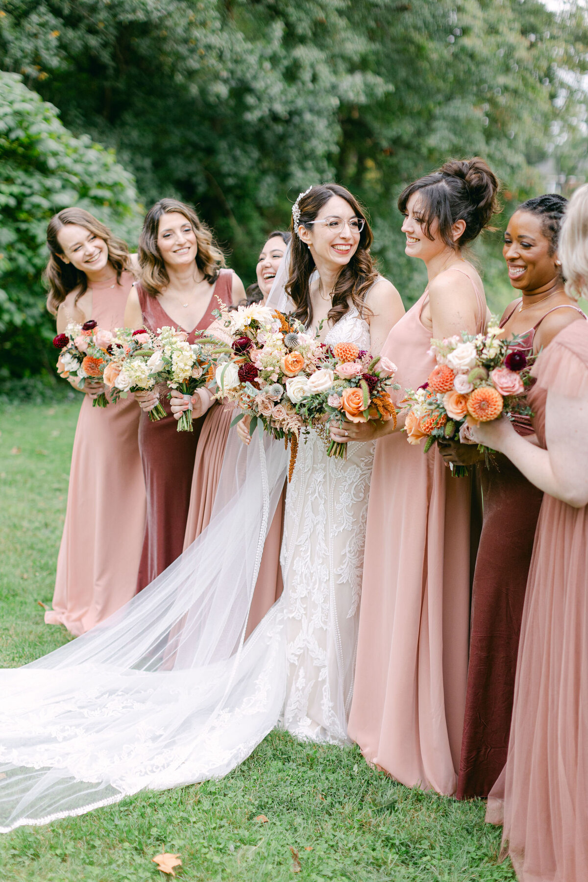 MikitshWedding_SCP-354