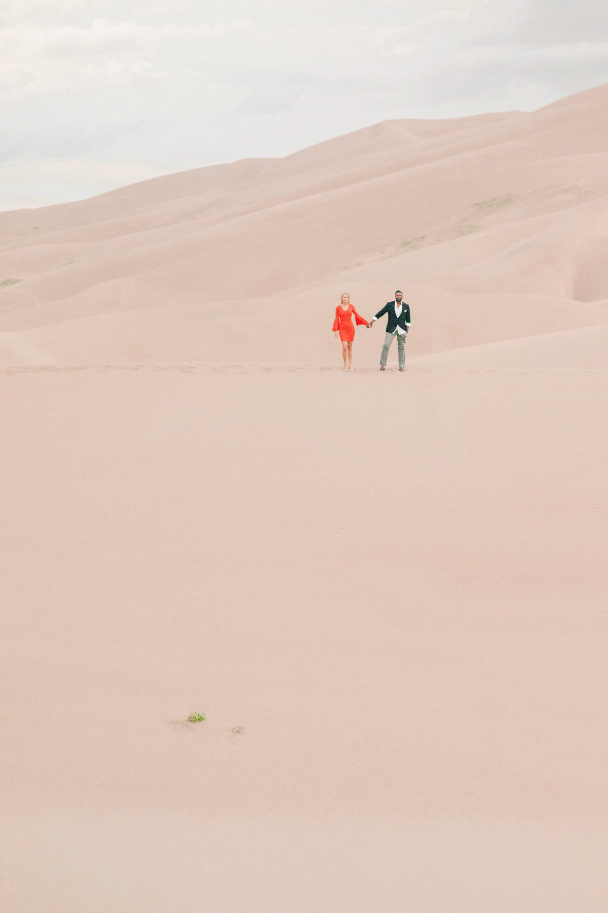sanddunes_colorado_engagement_photo48