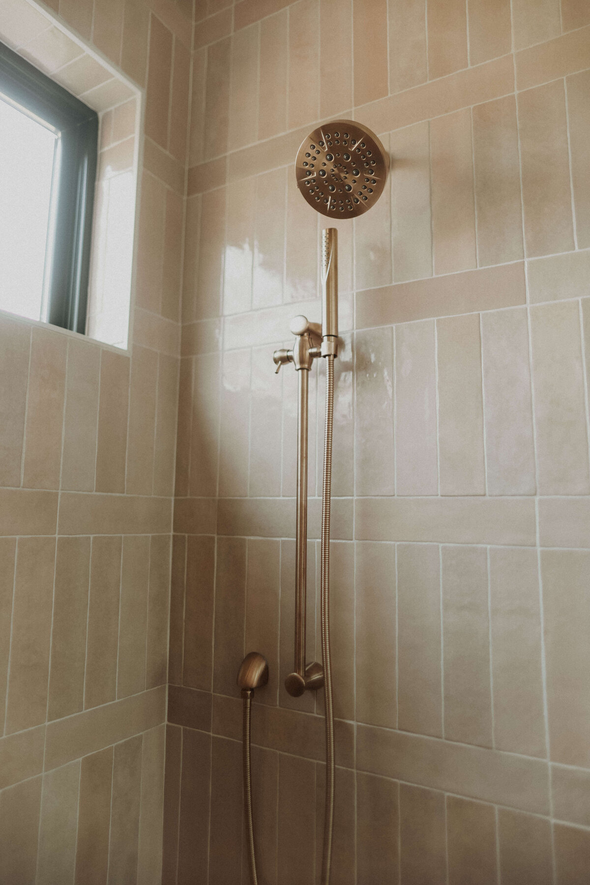 5320-Bathroom-Urbandale-Central-Iowa-Custom-Home-JRL-Builders-3F1A8274