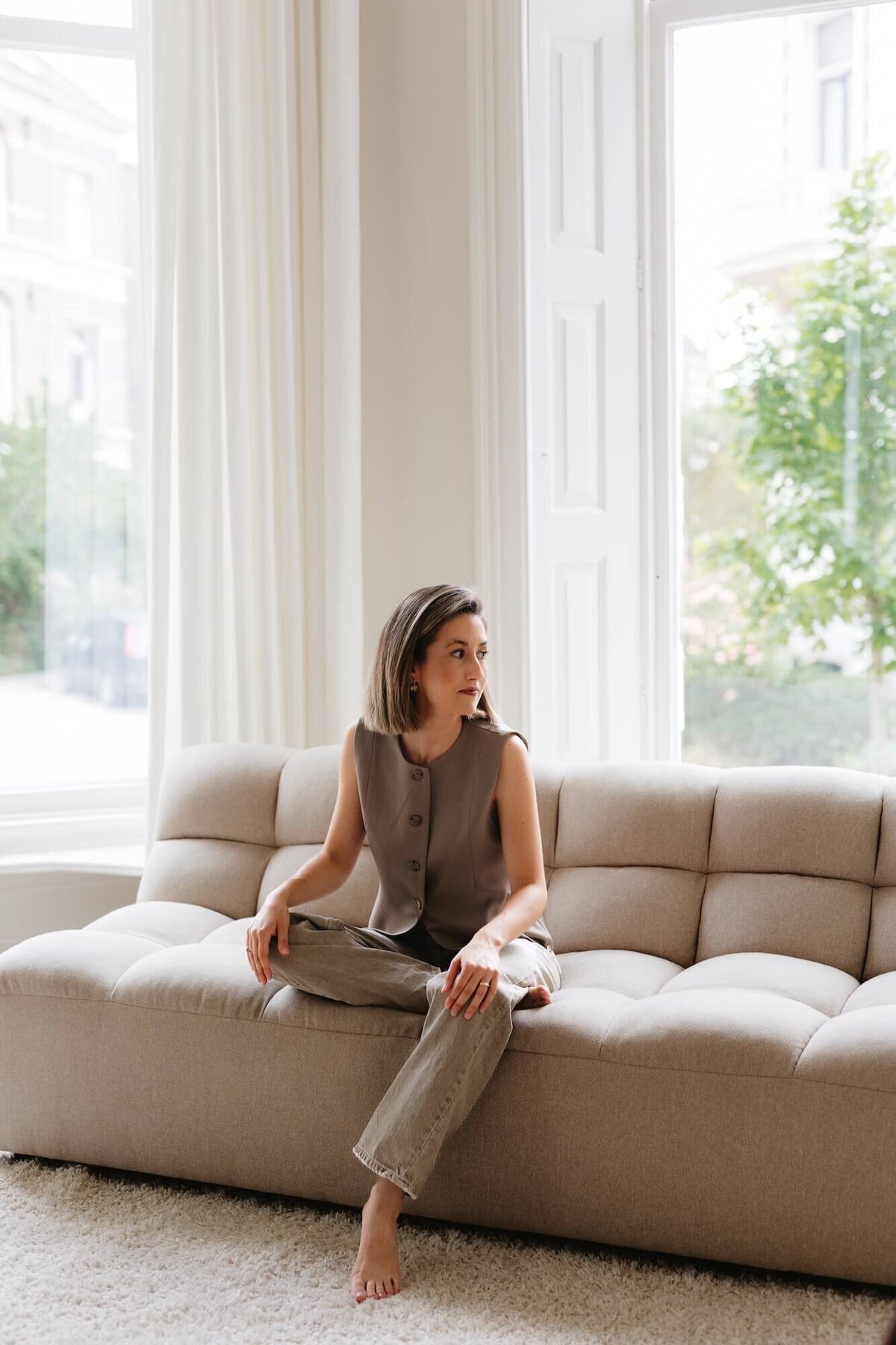 Branding fotoshoot in daglicht studio Mae Maison in Veghel