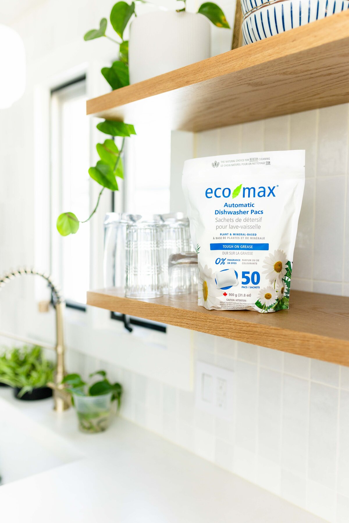 Eco-Max . Dishwasher Pod Product Photography-4