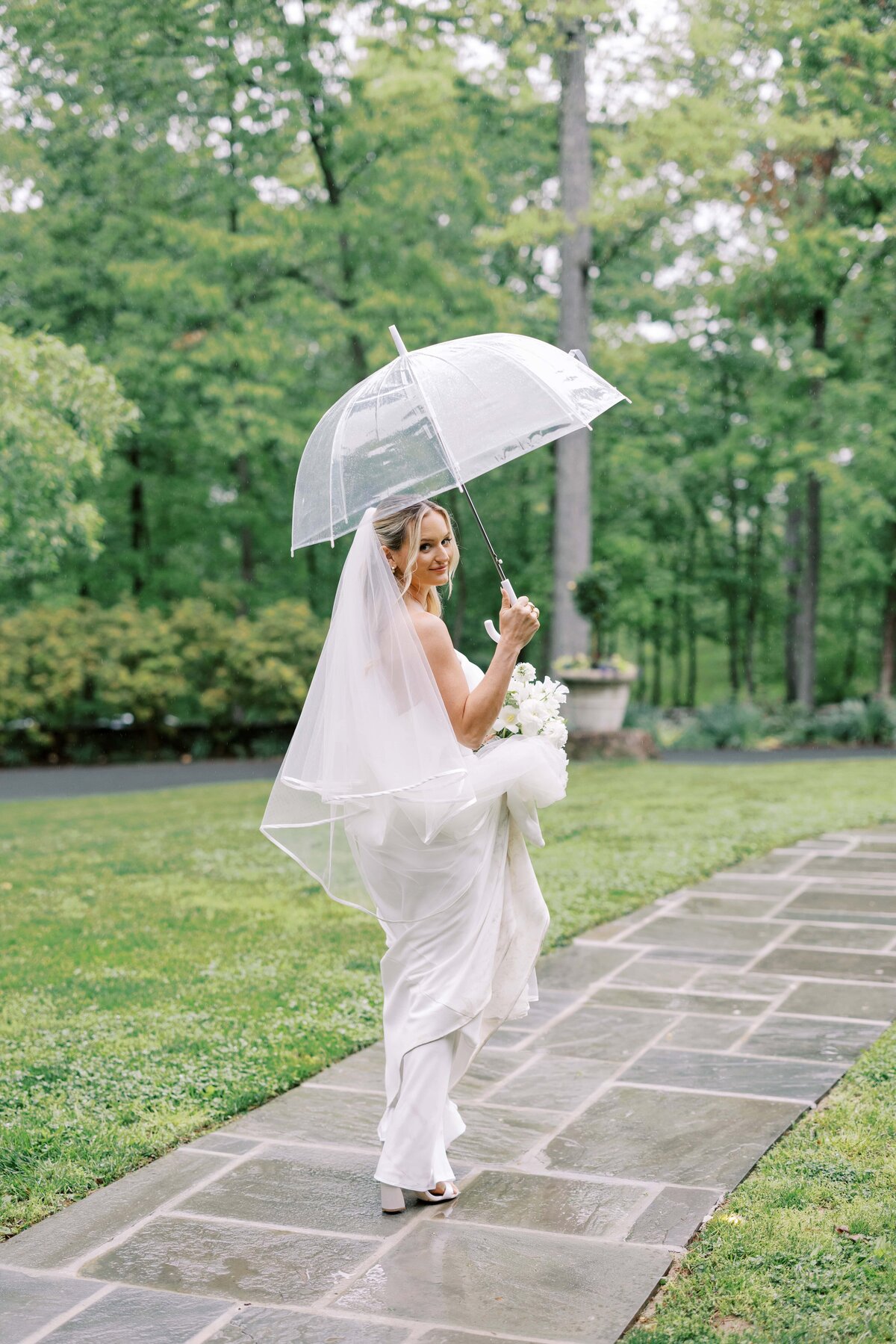 Danielle-Defayette-Photography-Goodstone-Inn-Wedding-VA-387