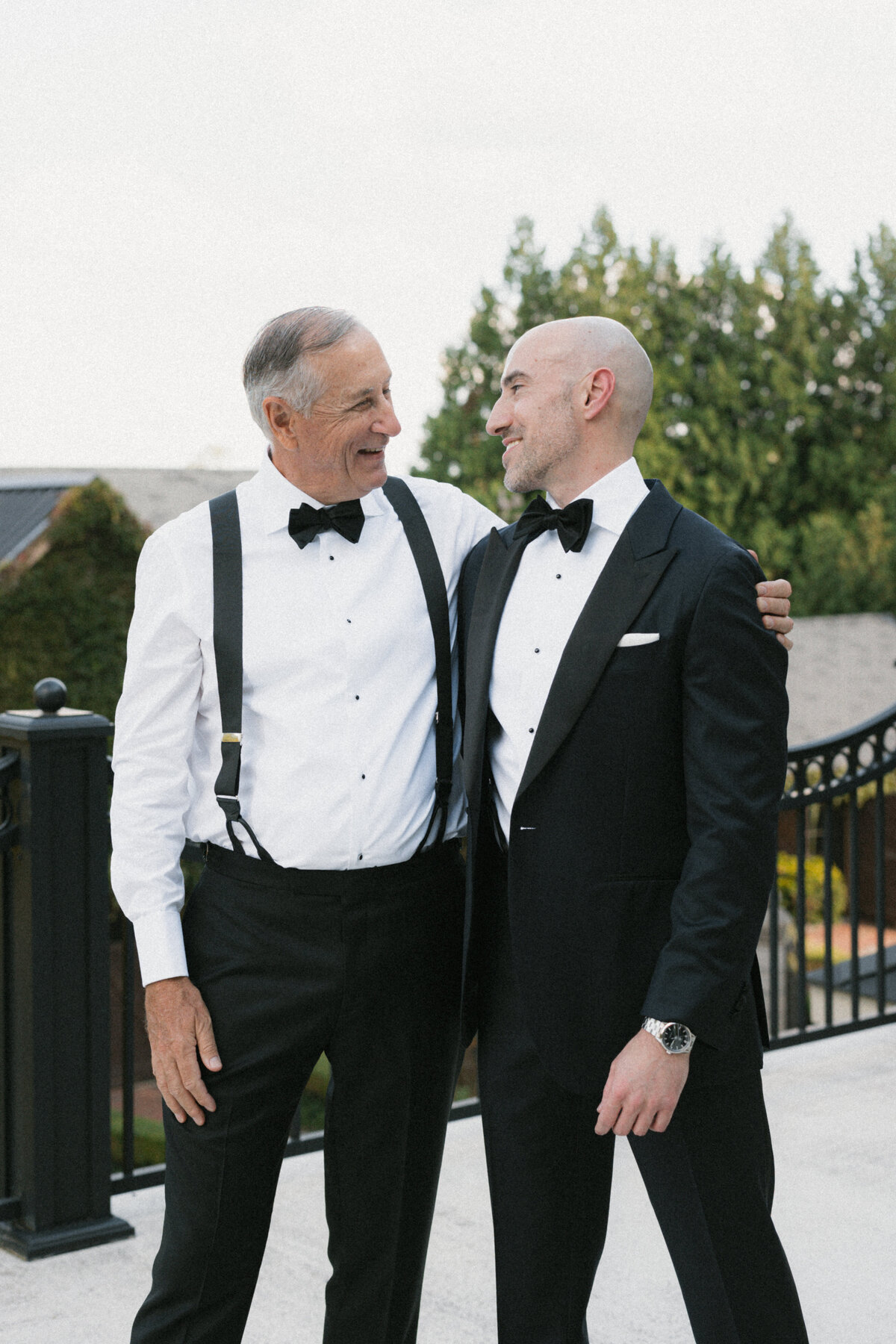 Grace & Ardor Co. East Coast Wedding Engagement Photography Pennsylvania New York City New Jersey Philadelphia Timeless Bold Art Direction Editorial Erin McGeever Ashford Estate Fall-17