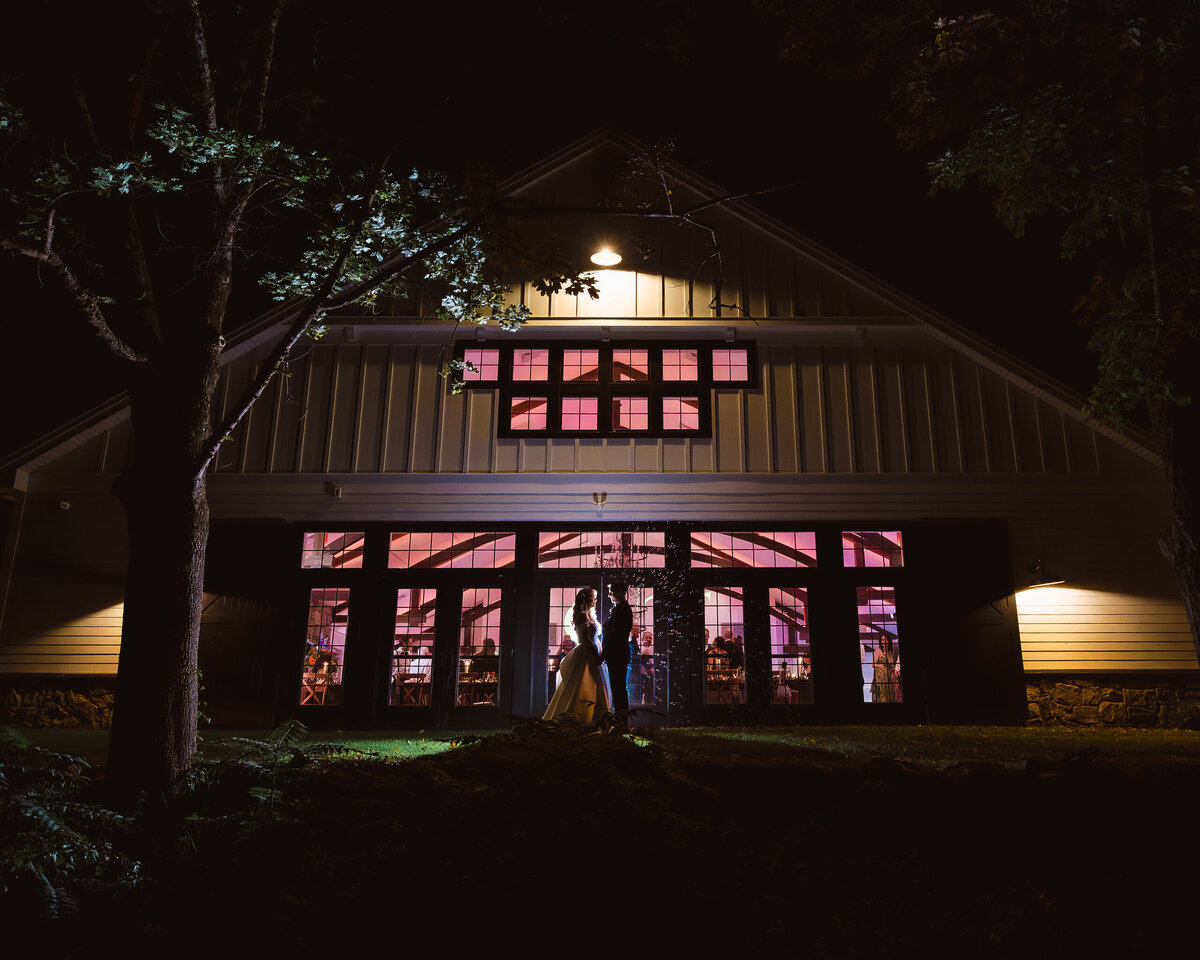 the-inn-at-millrace-pond-nj-wedding-by-suess-moments-nj-photographer-