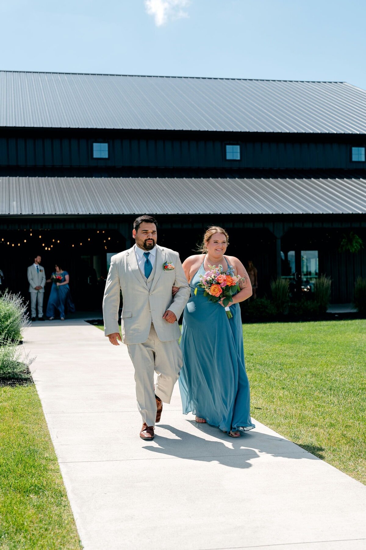 wedding-party-walking-aisle