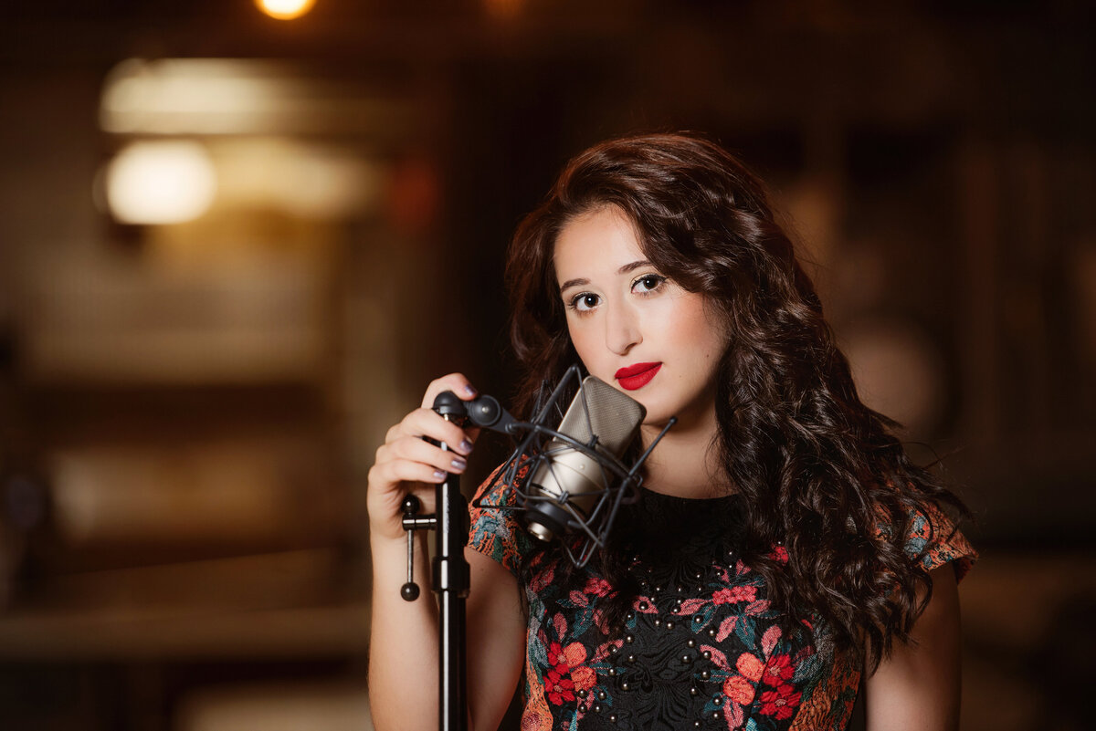 Minnetonka Deephaven MInnesota senior portrait of musician with vintage microphone