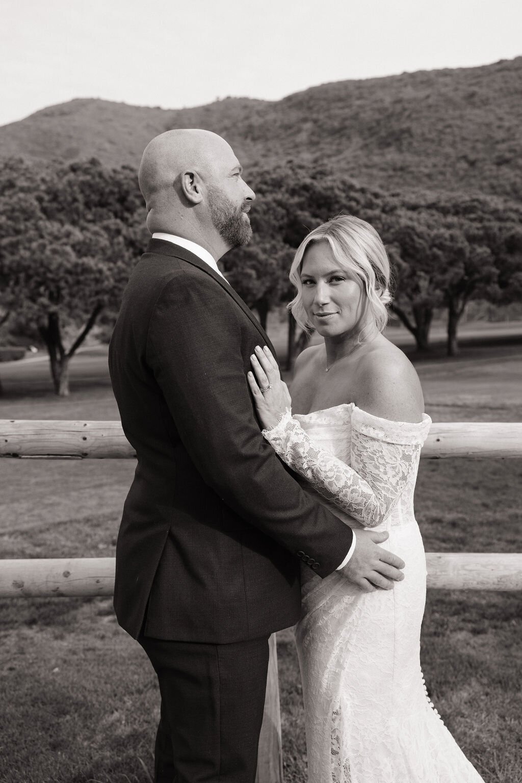 pretty-palm-leaf-event-co-jordan-and-ashley-wedding-at-the-ranch-3