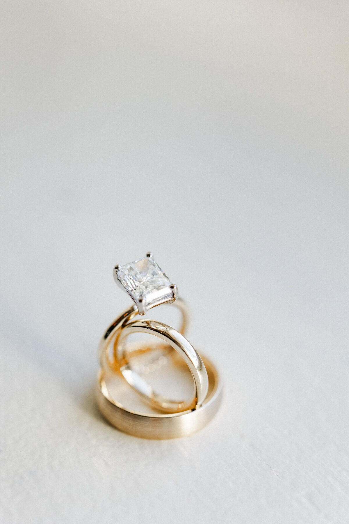 elegant_yellow_gold_wedding_set