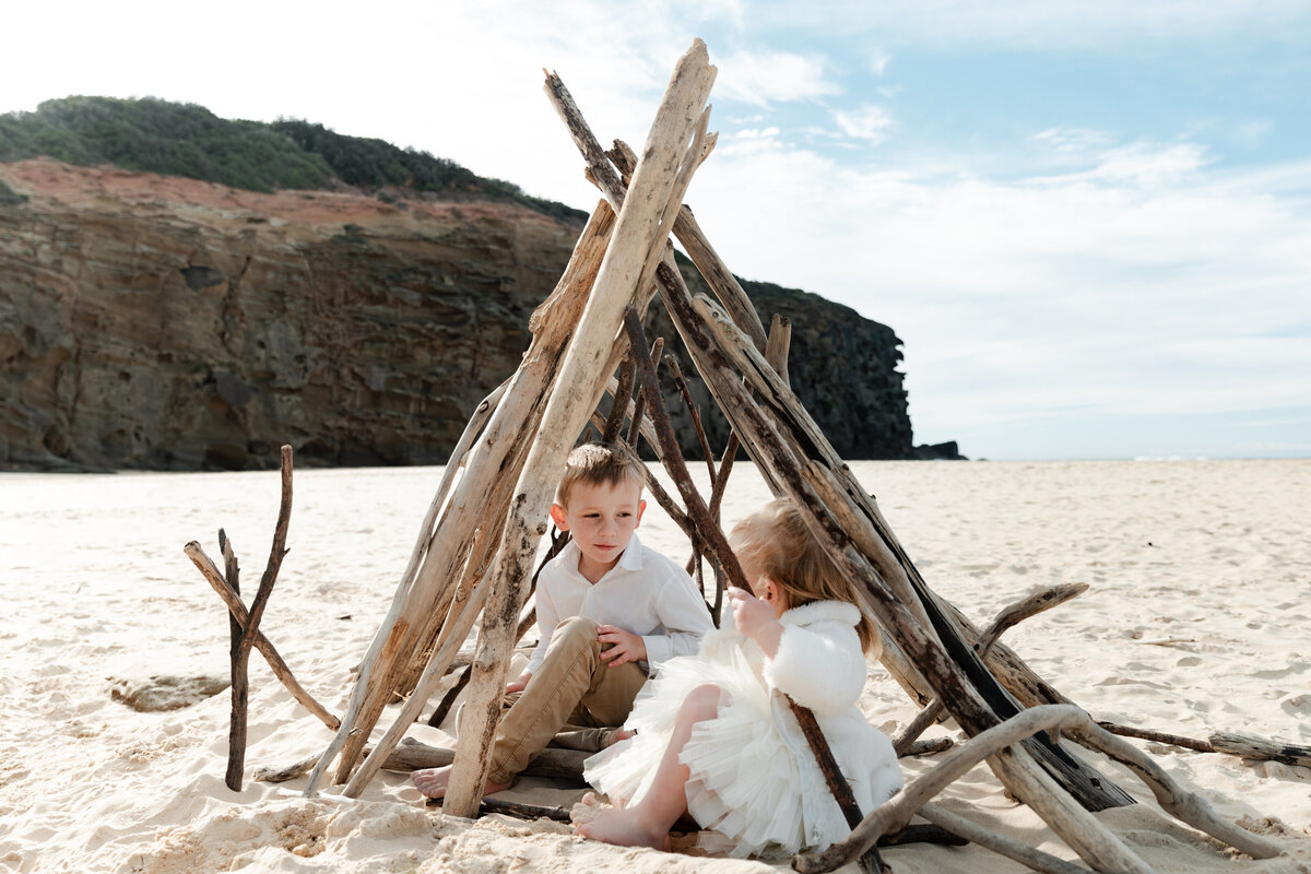 2024 Mothers Day Shoot - Redhead Beach - Roam Ahead Media - Roam Ahead Weddings-66