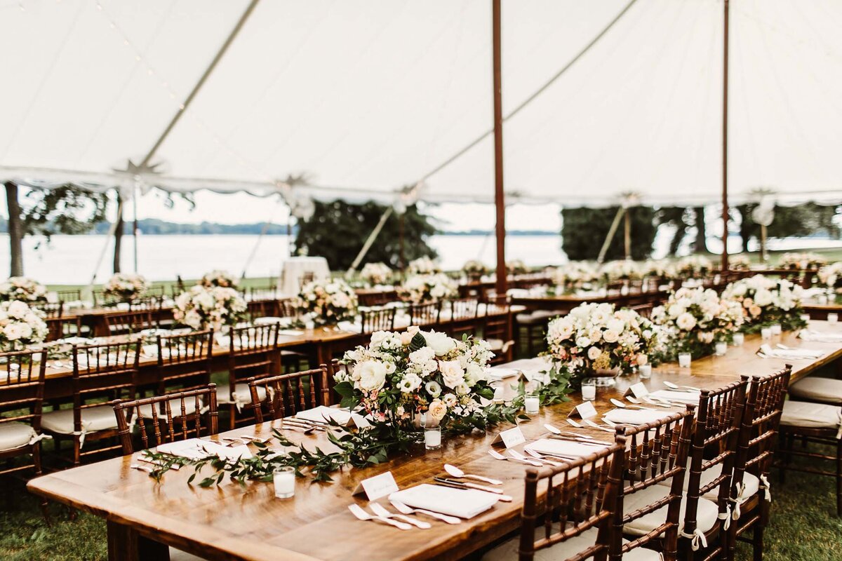 jaclyn-fisher-events-planning-timeless-summer-estate-wedding-in-philadelphia-70