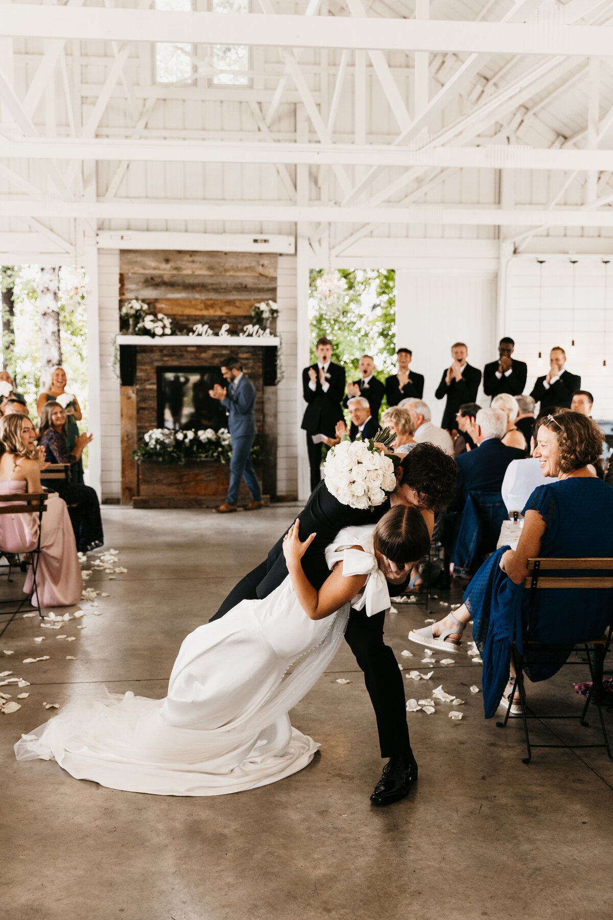 Aaron + Tessa_Sneak Gallery-4