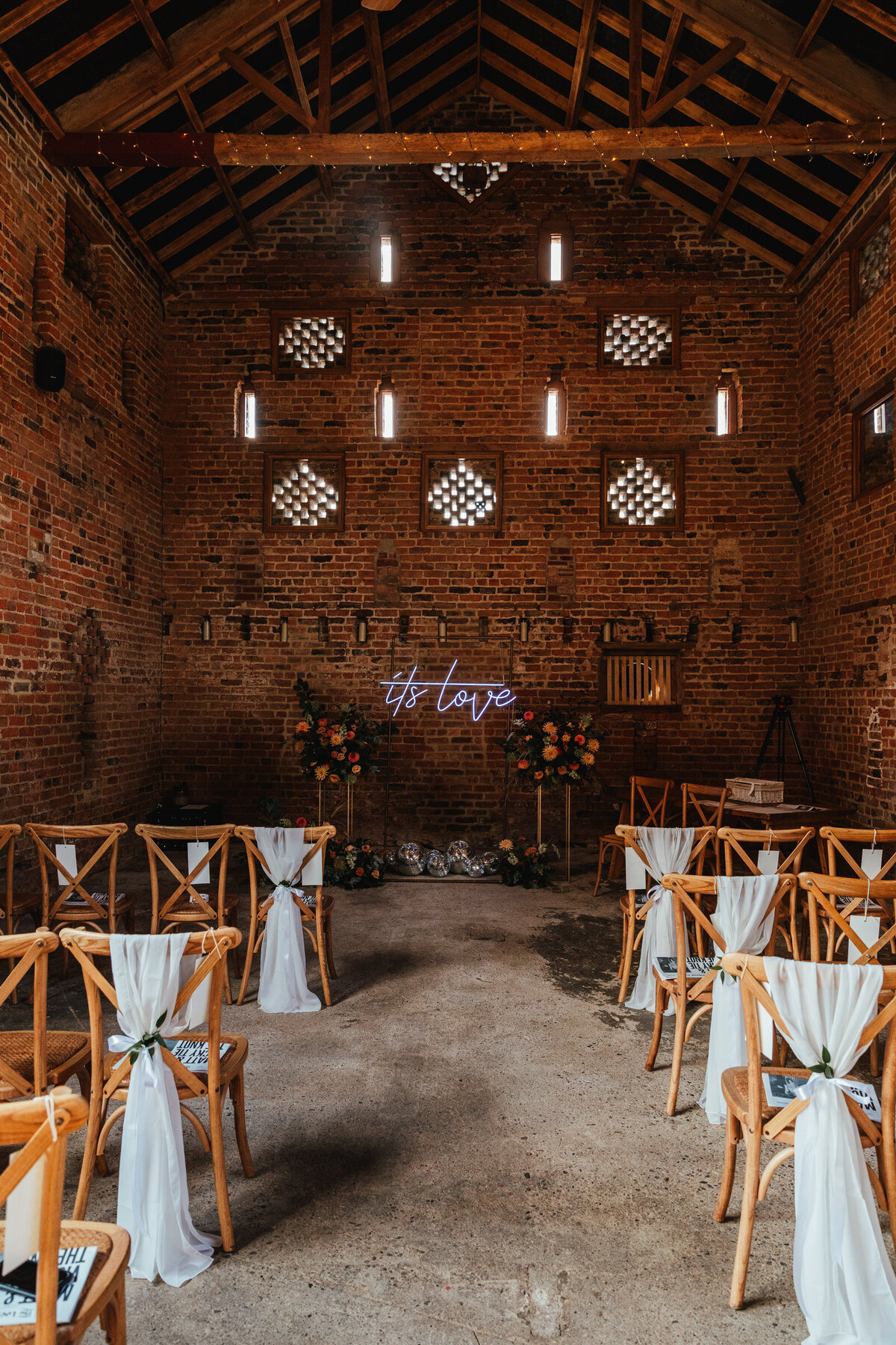 Victoria-Baker-Modern-Wedding-Photographer-Leeds-52