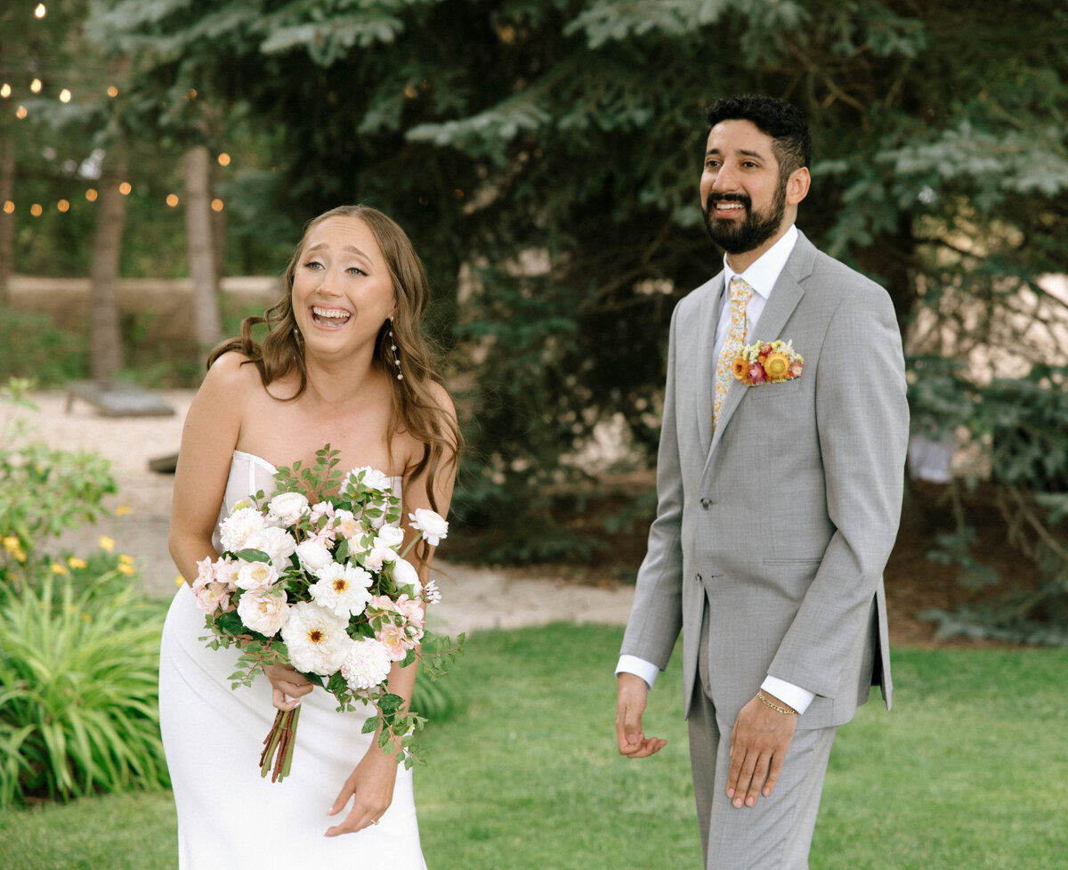 willow-creek-idaho-spring-wedding-luxury-destination-wedding-photographer-krysta-timmons-photography-32