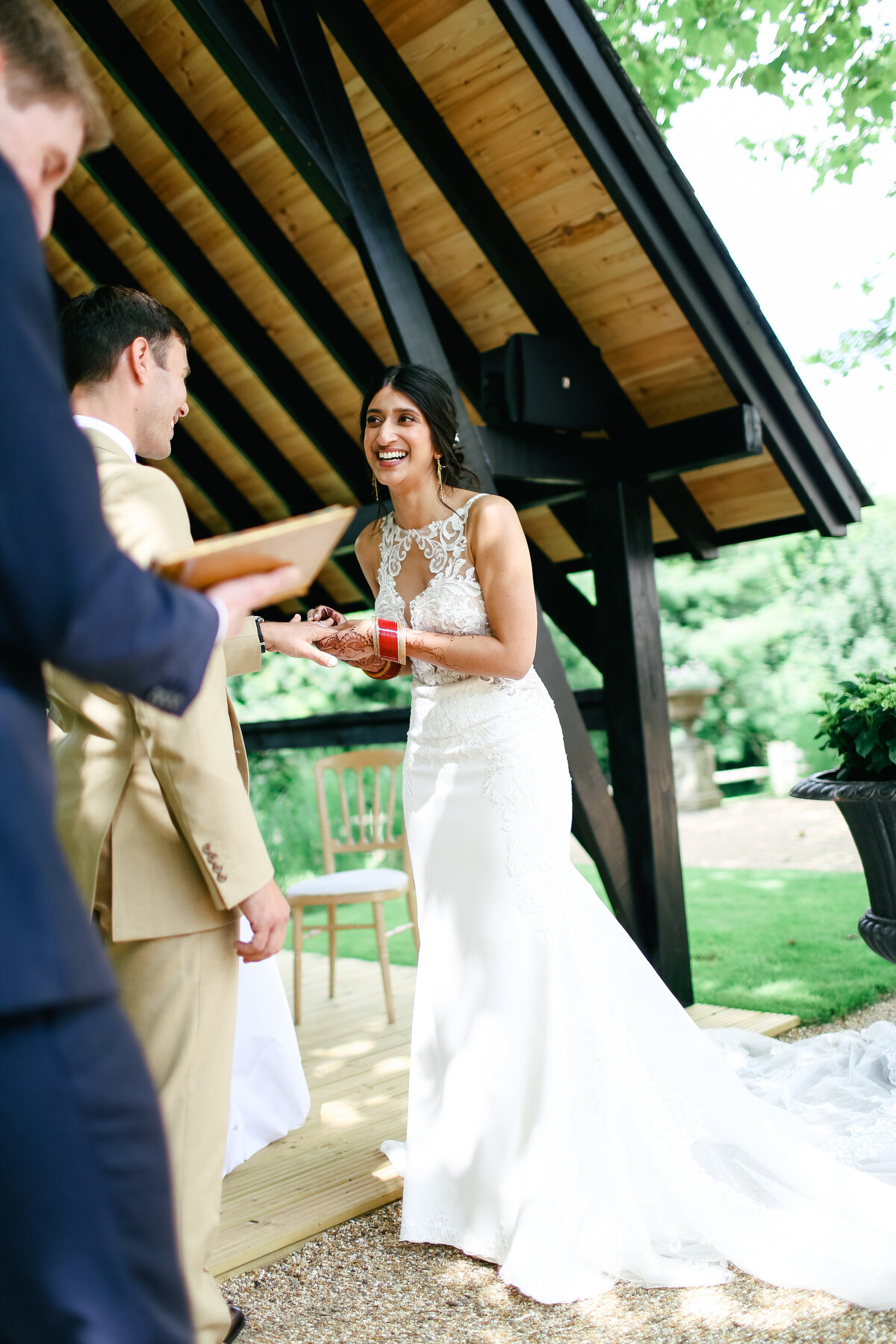 luxury-wedding-bury-court-barn-surrey-leslie-choucard-photography-50