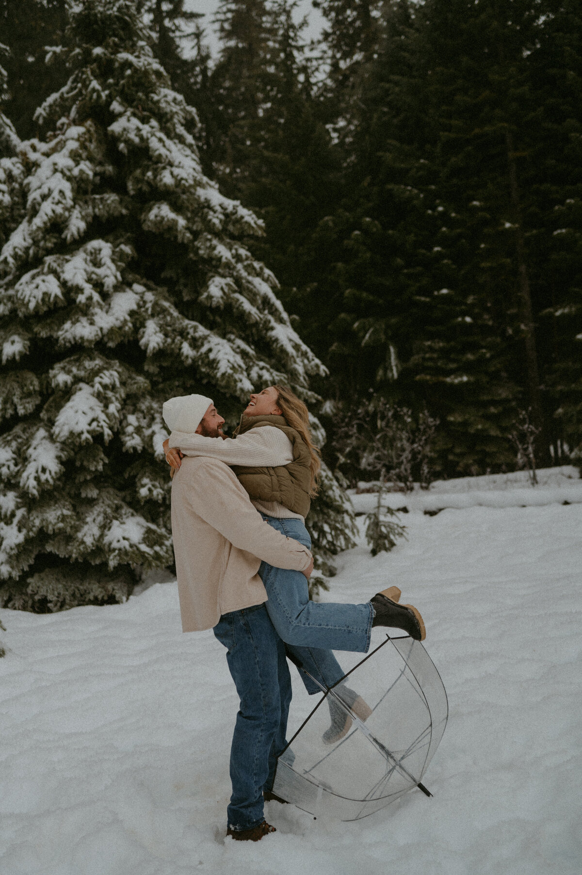 Oregon engagement photos