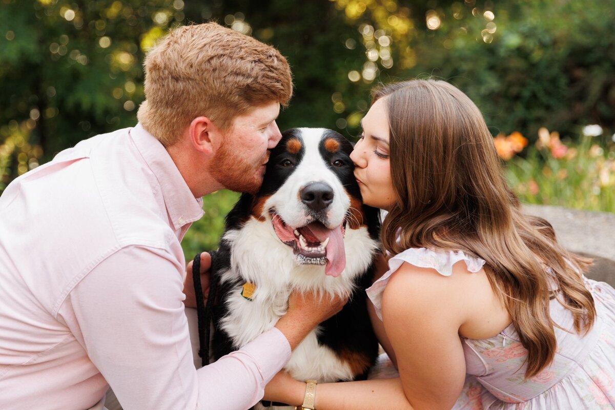 19-kellogg-manor-house-grand-rapids-engagement