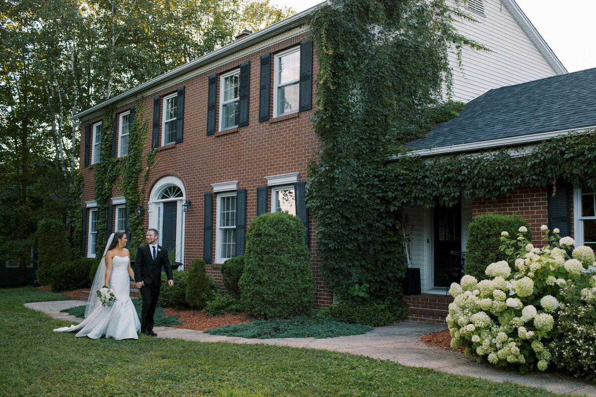 fredericton-elopement-intimate-wedding-photographer