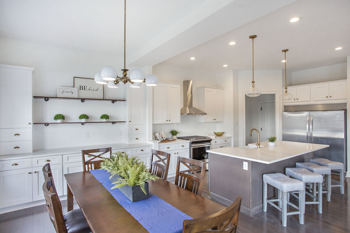 321_Spindle_Court_023