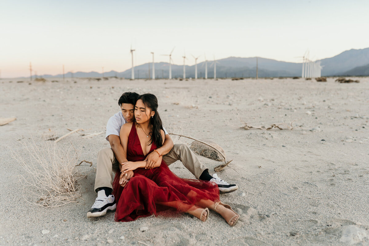 Palm-Springs_Windmills-Engagement-Session-41