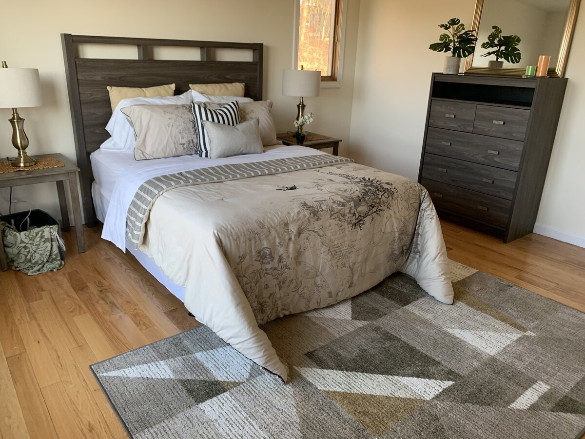 neutral bedroom
