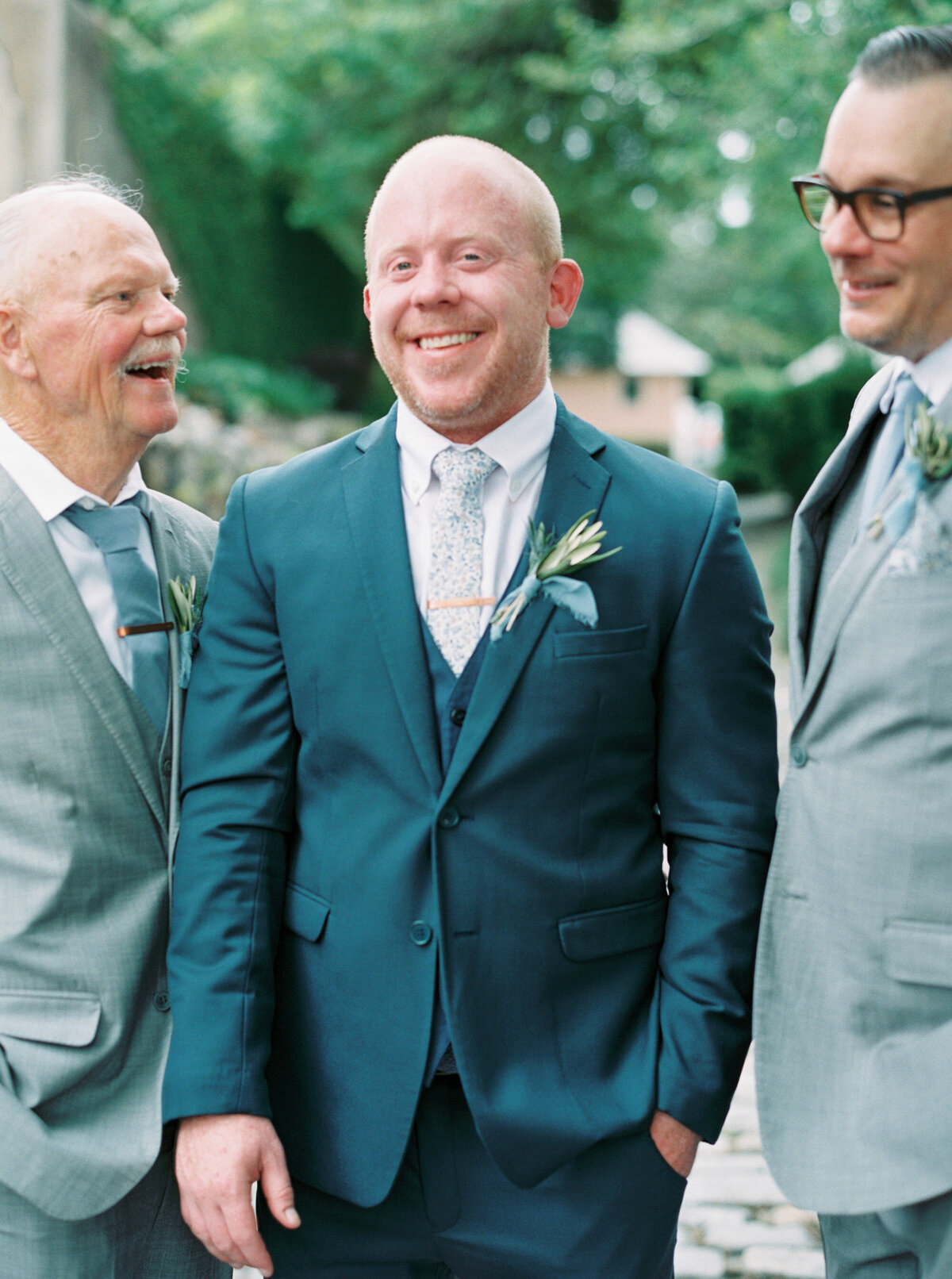Emily March Photography Wilmington, North Carolina and Destination Wedding Engagement Photographer Heirloom Photography for Memorable Gatherings Light Airy Sentimental Imagery Images Weddings WeinsWedding_0258