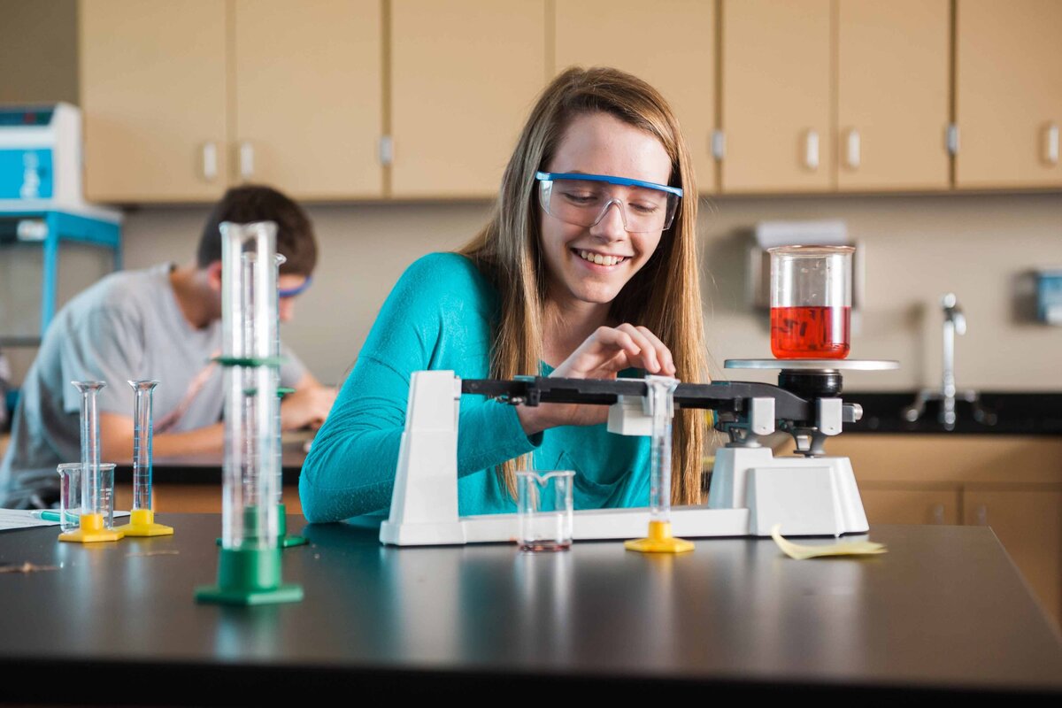 Linnea_Farnsworth_Photography_Independent_School__education_Marketing_washington_dc