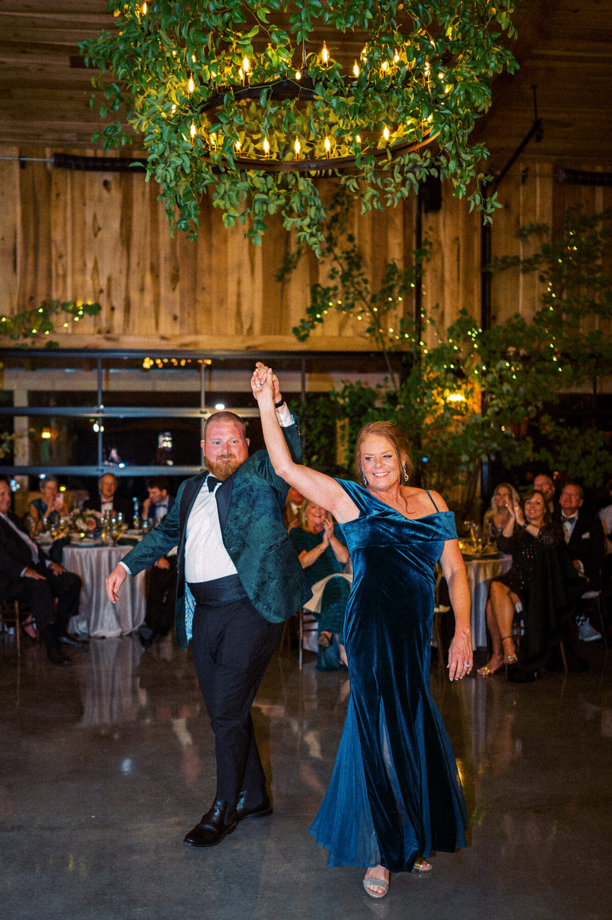 Private Estate Wedding Photographer - Hunter and Sarah Photography-104