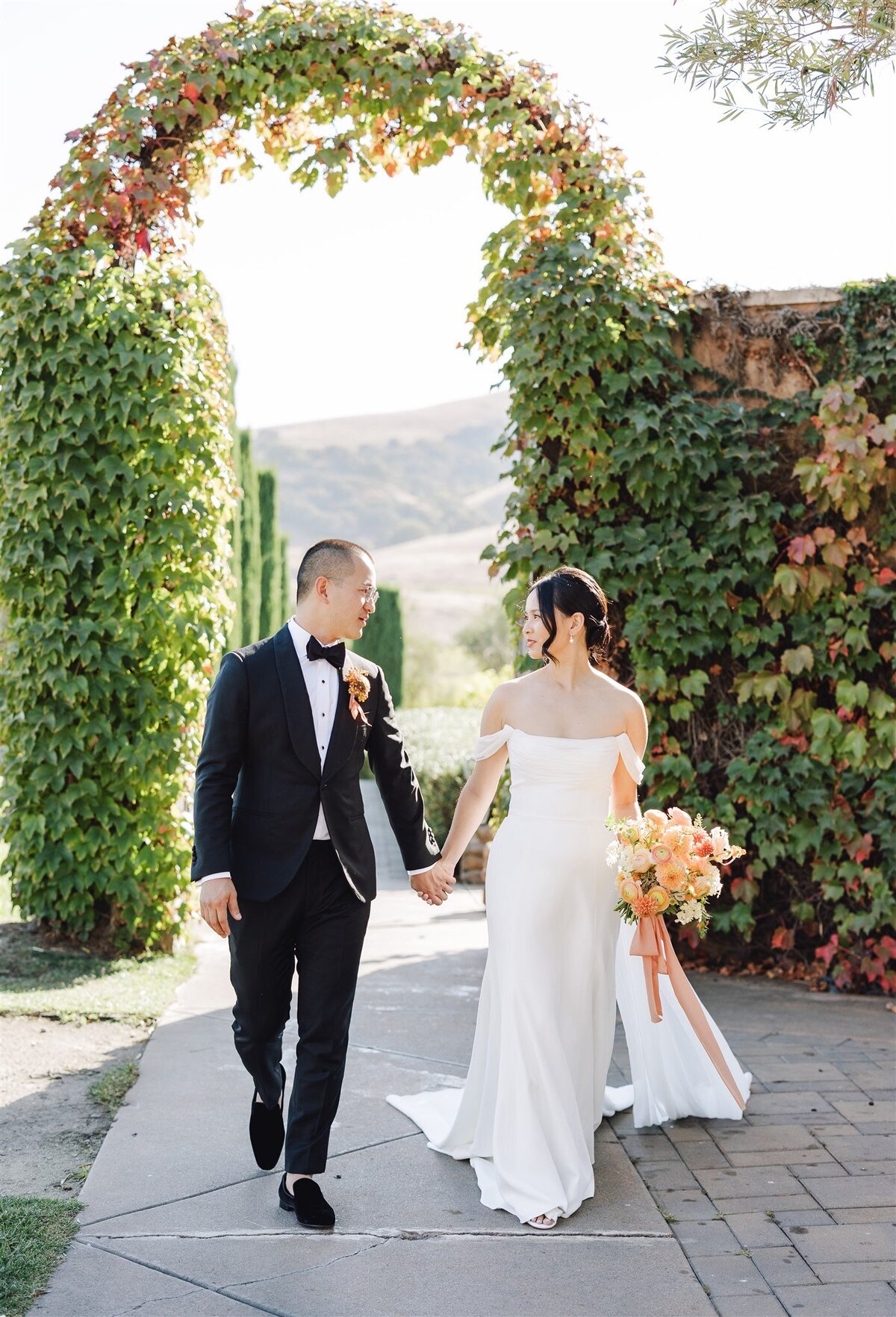viansa-sonoma-wedding-annie-ben-ashley-carlascio-photography-0213