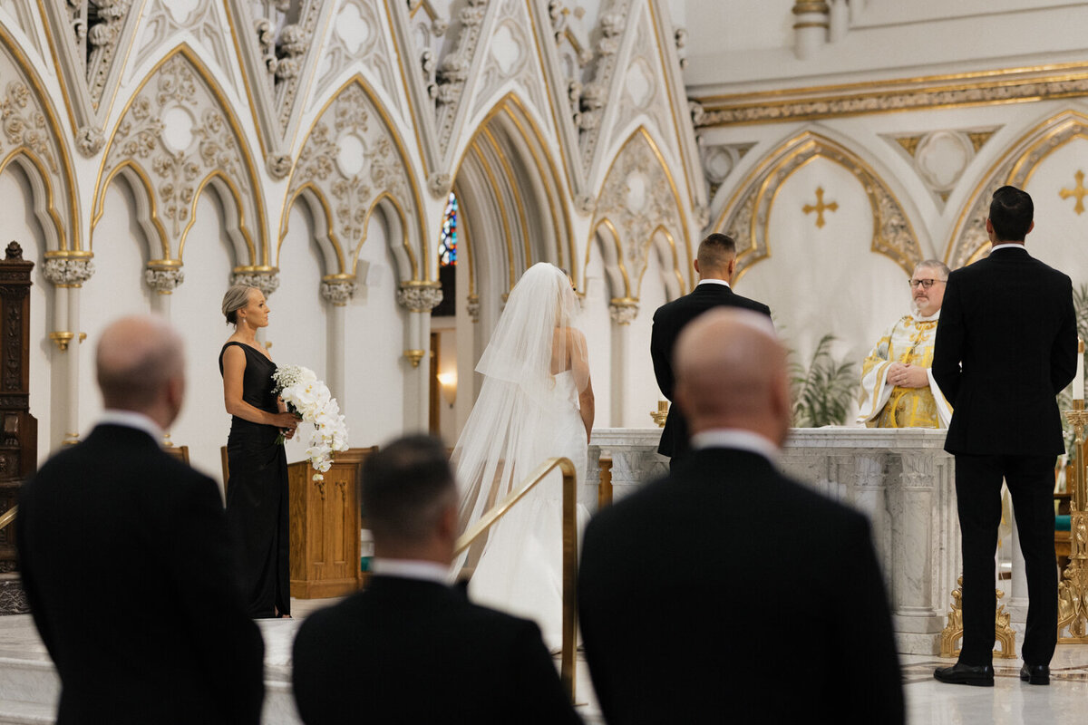 New-York-Classic-500-Pearl-Wedding-2