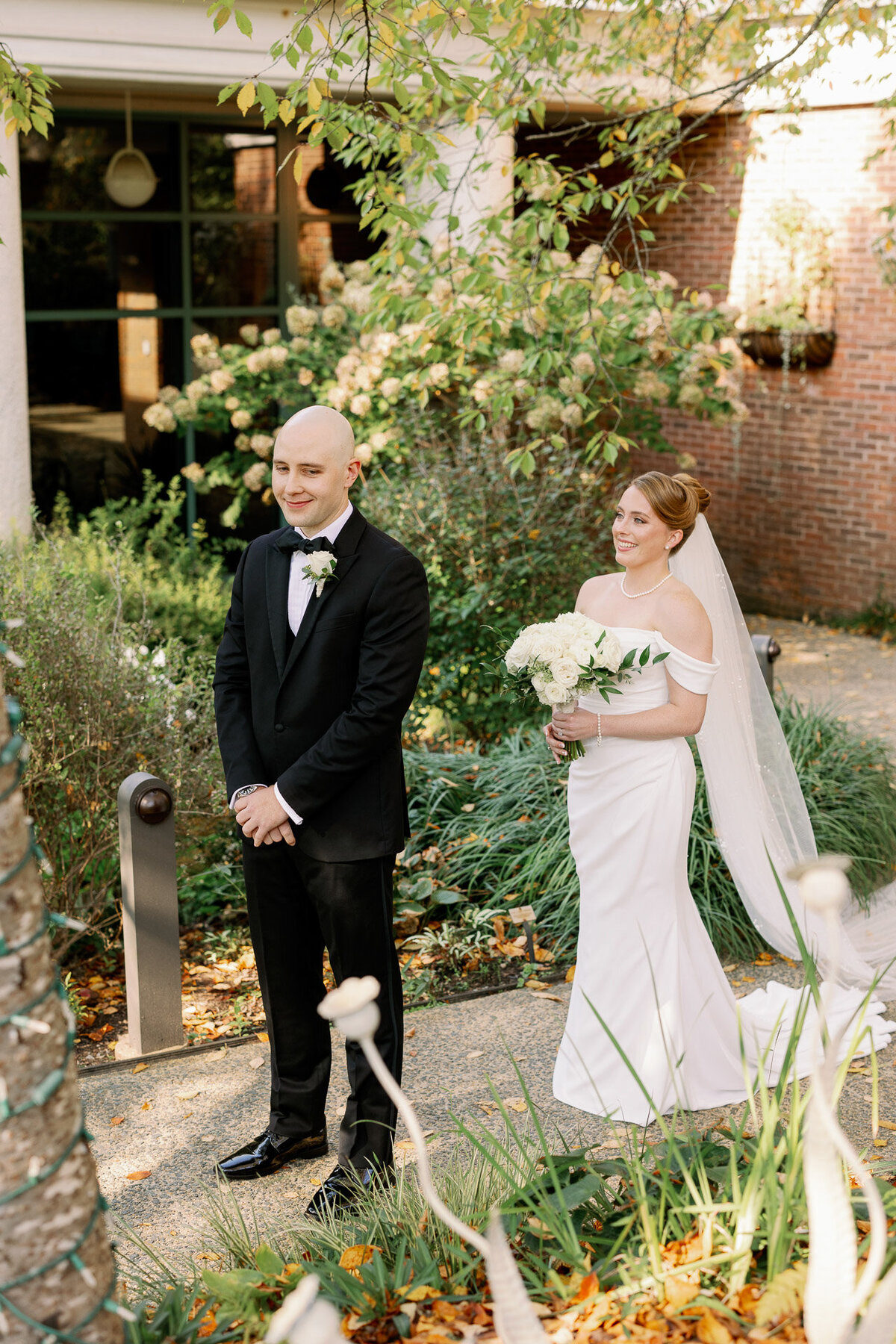 the-atrium-at-meadowlark-botanical-gardens-vienna-virginia-wedding-71