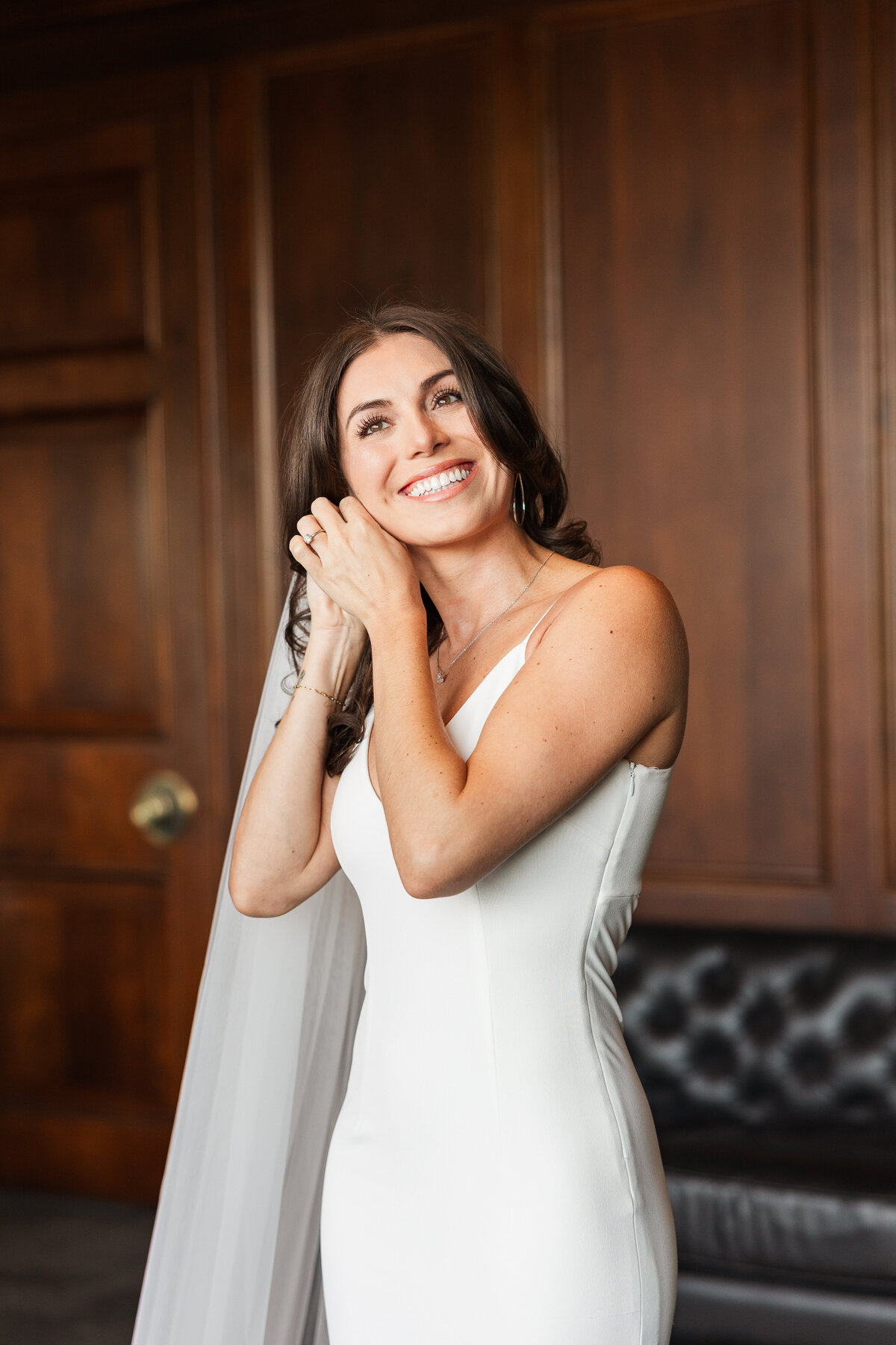 Alexis Fox Photography + Wedding + Regions Tower + Indianapolis + Indiana  (16 of 38)