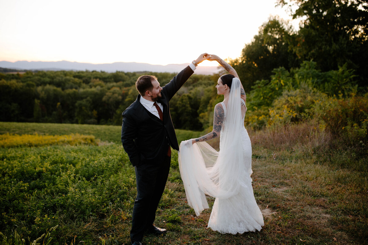 barn-liberty-farm-fall-wedding