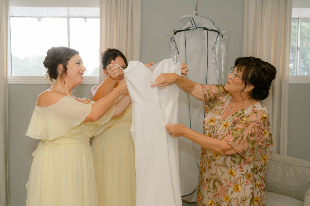 Austin-Wedding-Photographer-Primrose-Wedding-Photography--02
