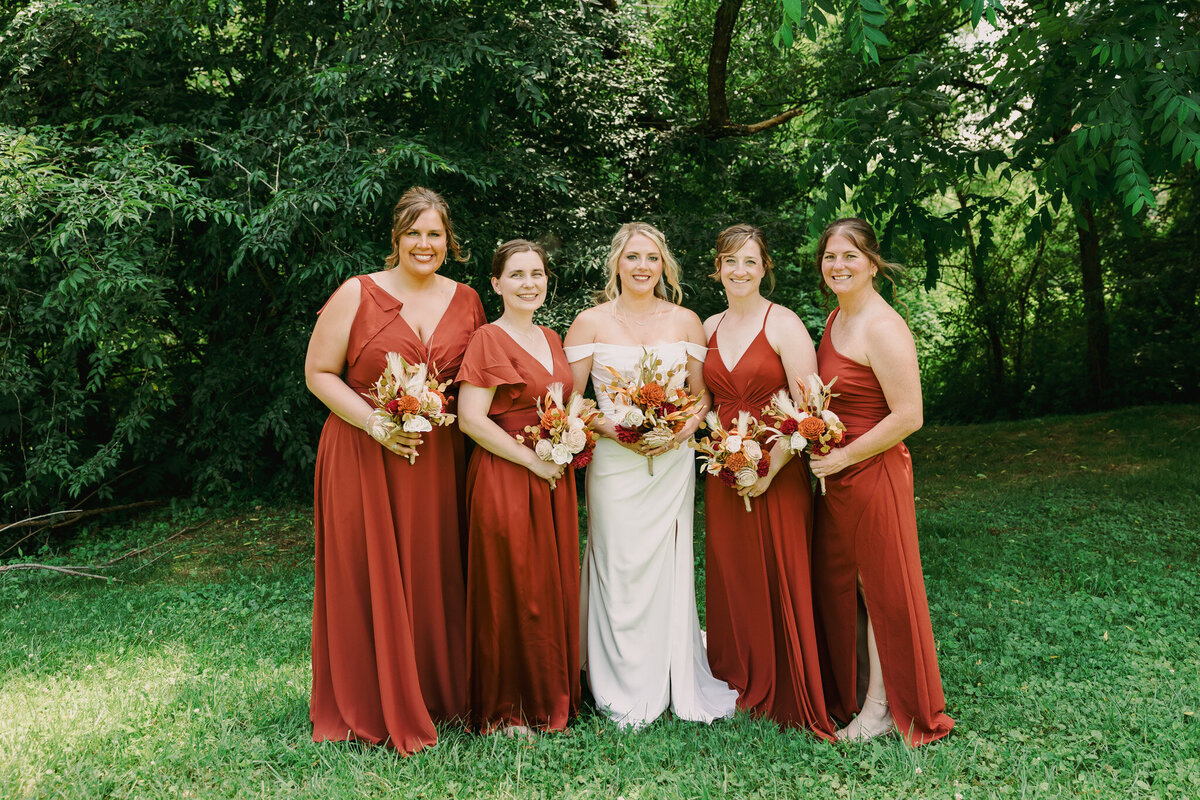 4 Points Farm Bride and Bridesmaids (1)