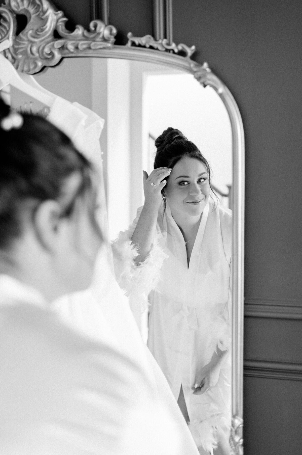 0136 Pascale and Nicolas NAC OBorn Room Wedding Downtown_Ottawa_Photography by Emma