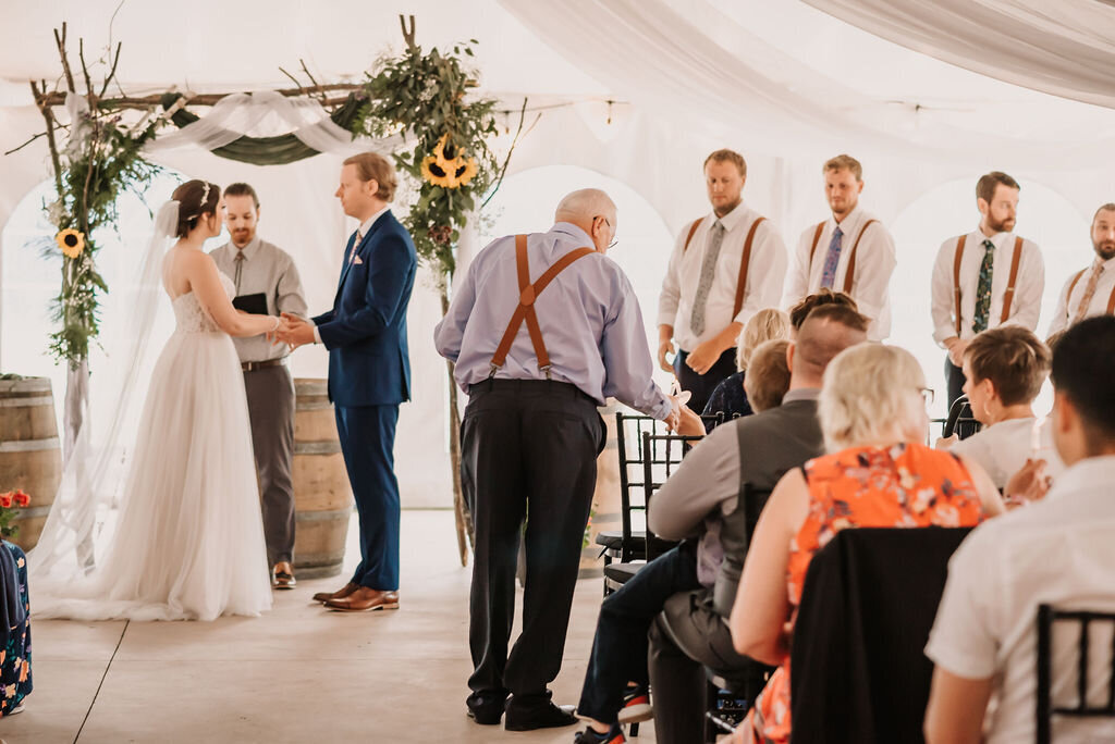 Vesper-and-Vow-Bemidji-Minnesota-wedding-and-elopement-photographer-coordinator-planner-hipster-alternative-ceremony