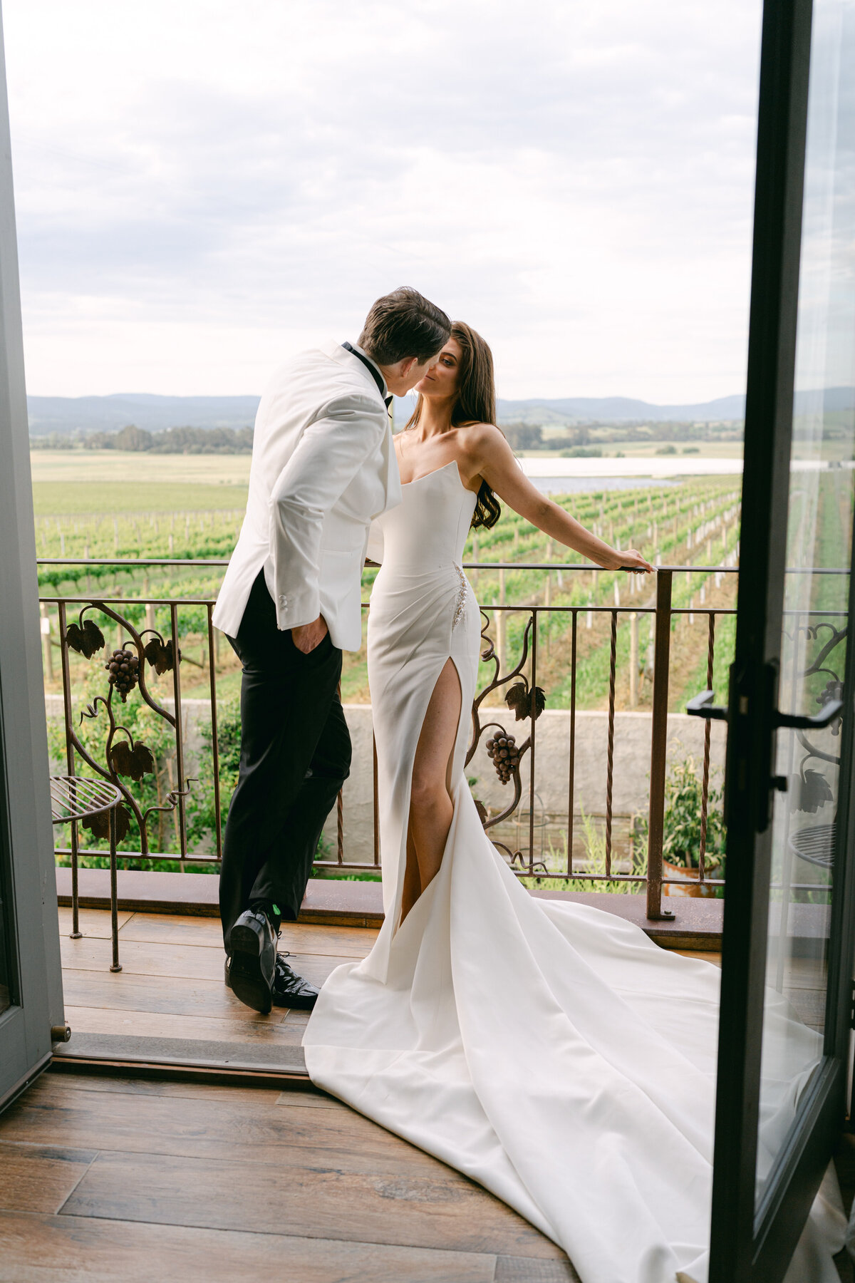M+M - Couple Portraits-90