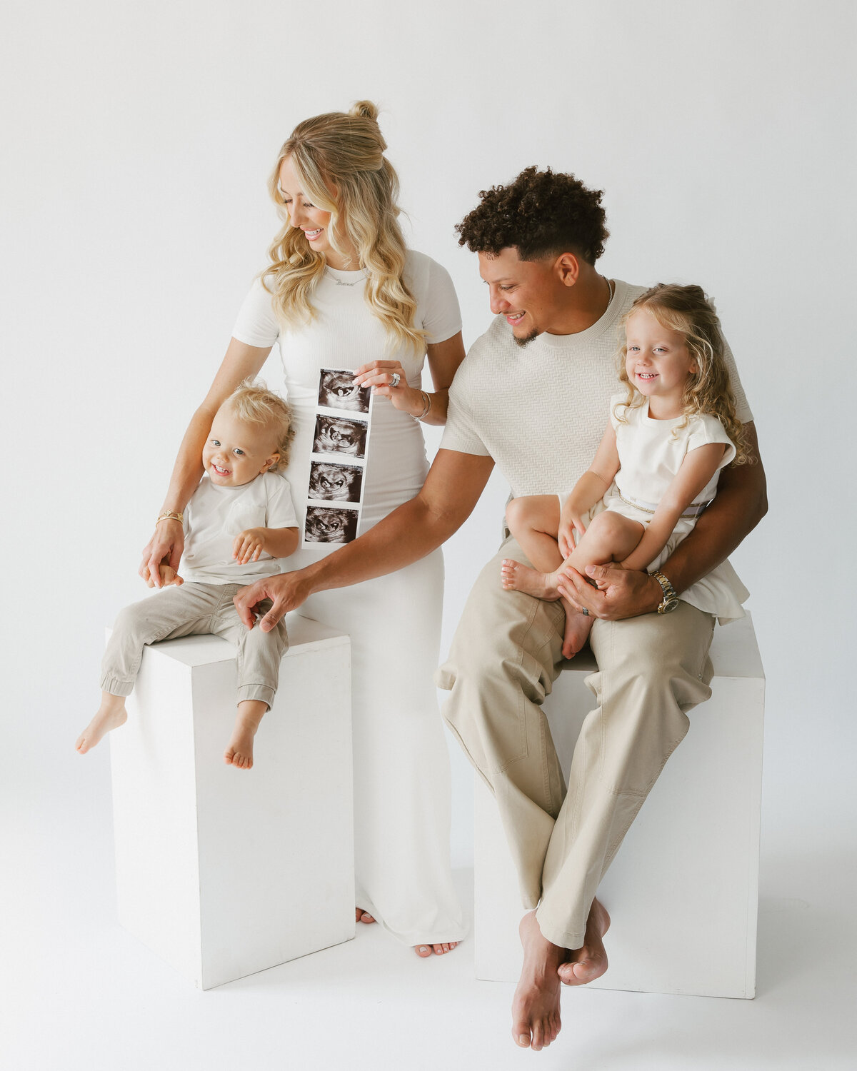 MahomesFamily_SydneySchneiderPhotography-6905