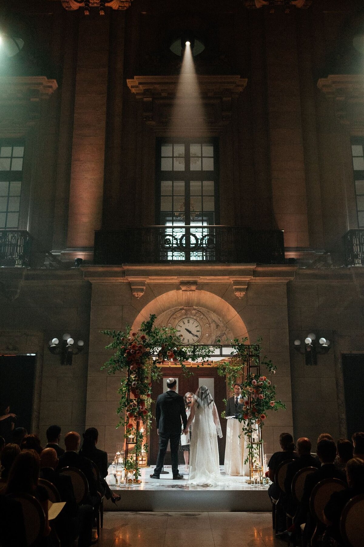 st-james-theater-julia-garcia-prat-luxury-wedding-photographer-4_websize