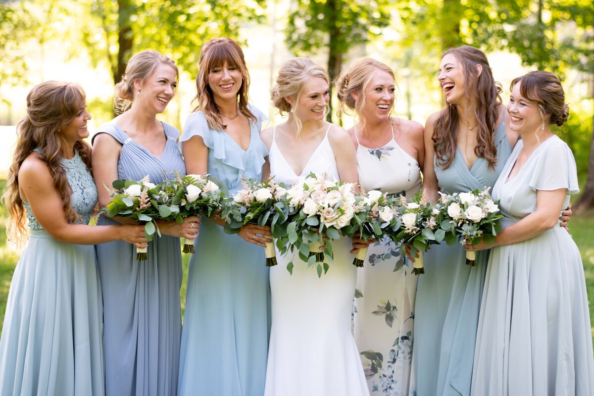 picture of tennessee bridesmaids