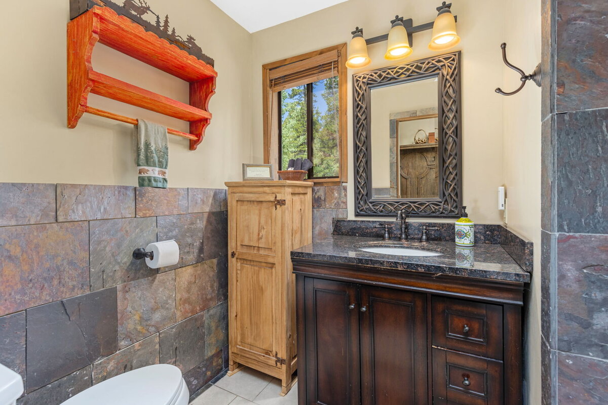498 Mountain Meadows Dr Black Hawk (22)