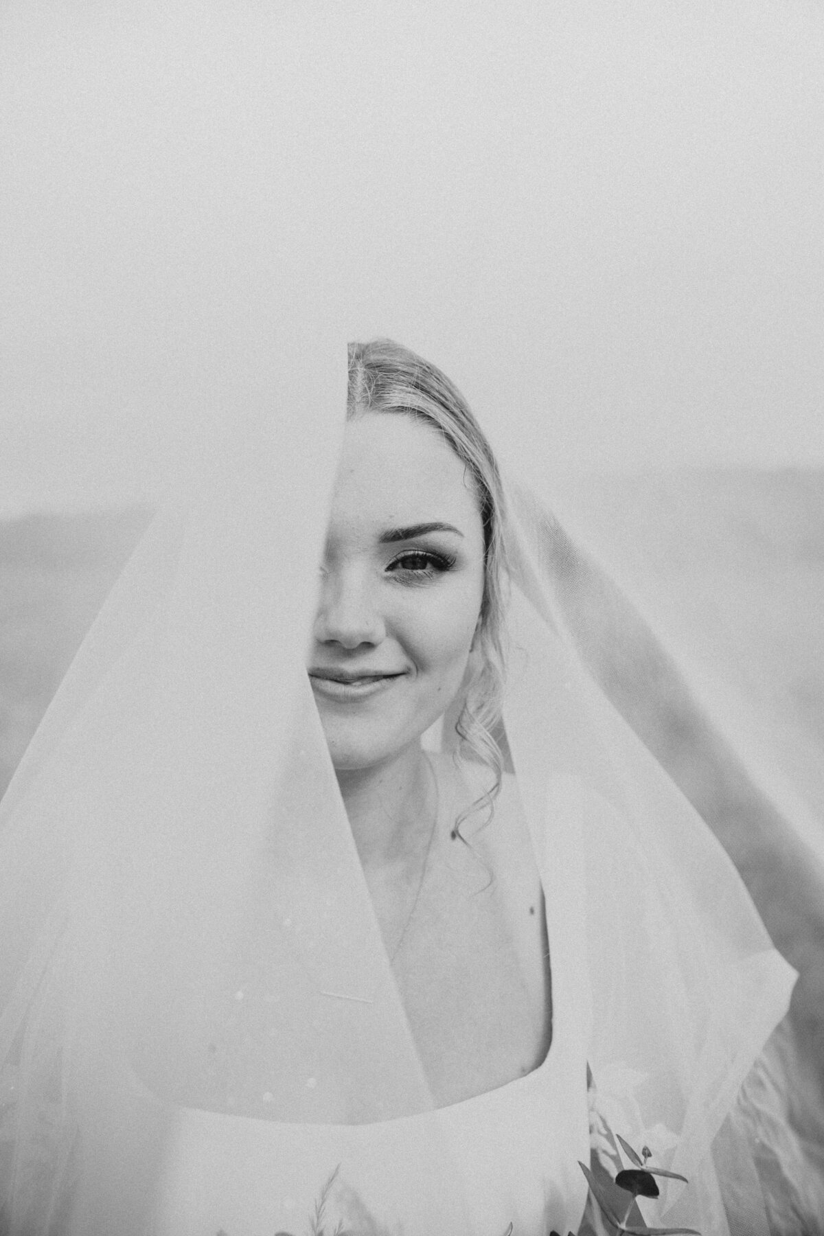 Elora-Wedding-Couple-72