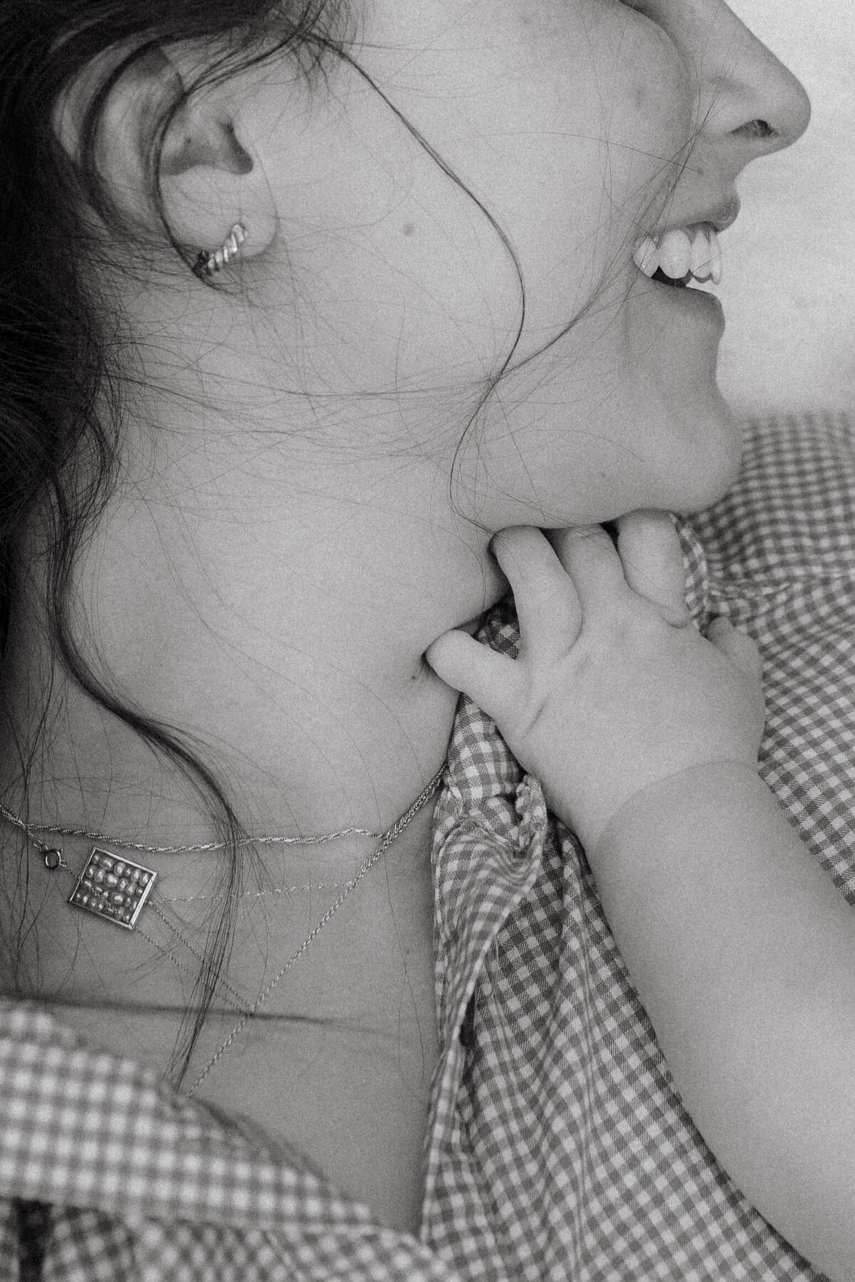 arms full of baby – Missouri May evening00003