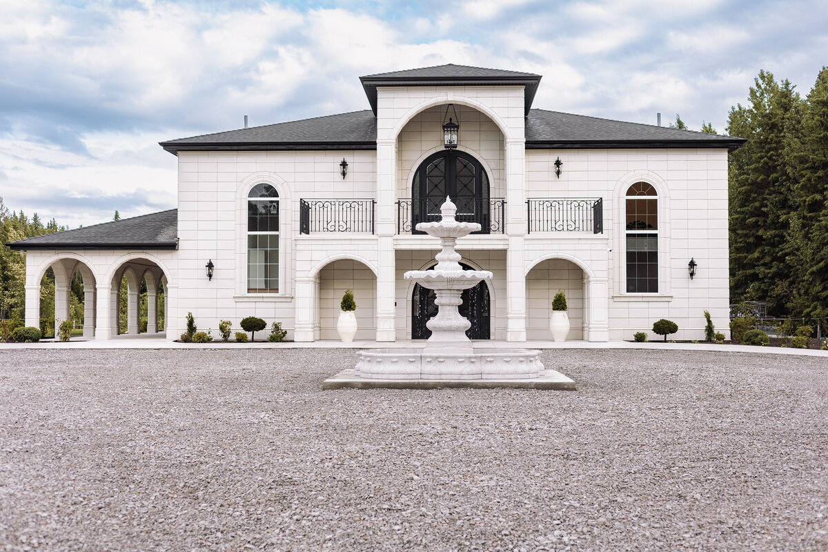 Archway Manors main building