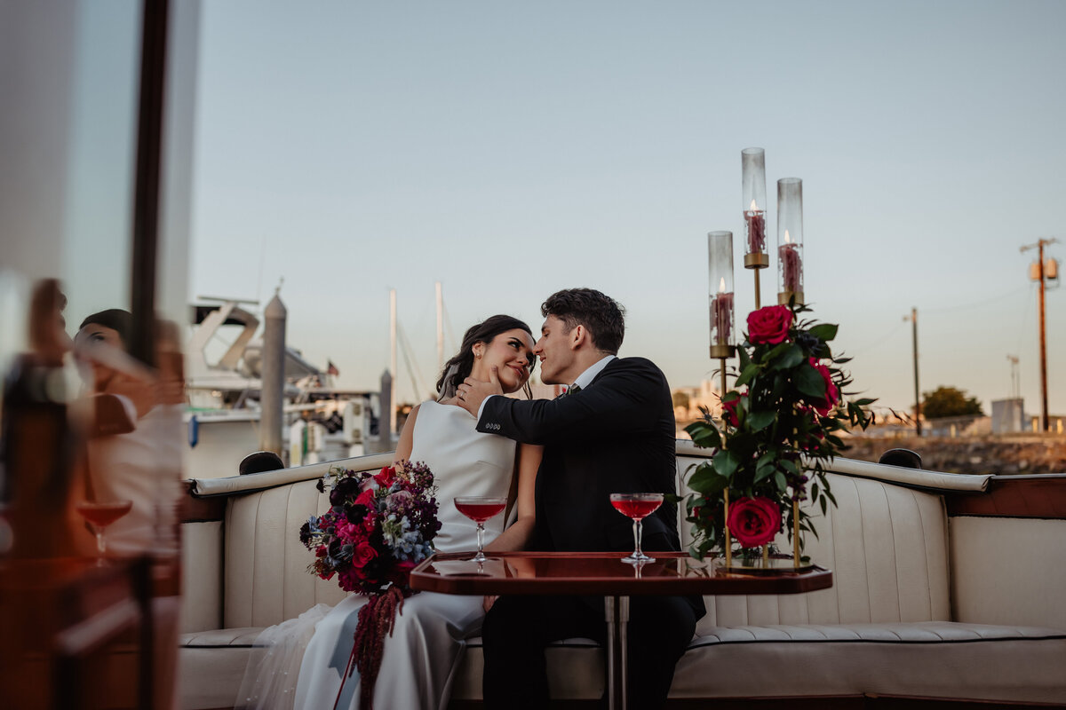 the-muse-whiskey-bar-wedding-700