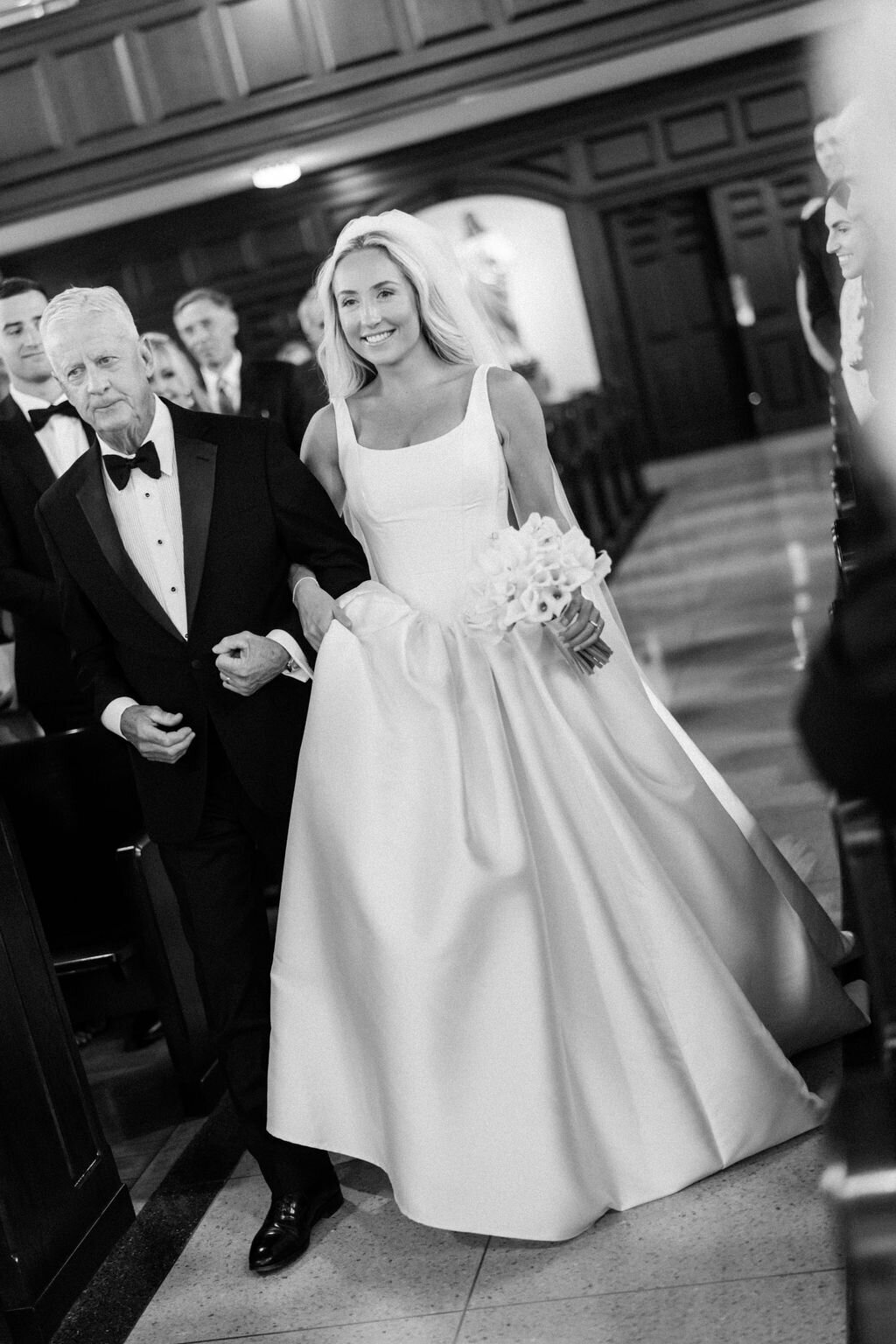 NikkiSanterre_EastCoastLuxuryWeddingPhotographer_WilmingtonWeddingSocialGracesEvents_Emma&Andy-119